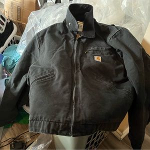 Carhartt heavy duty work jacket only worn a few times before my son outgrew it
